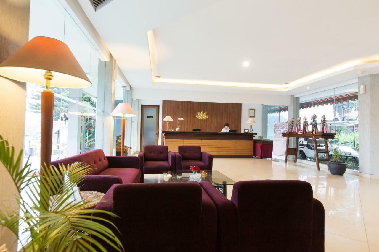 Gumilang Regency Hotel Bandung